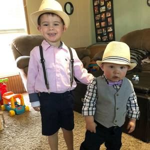 Meet your Posher, Casey